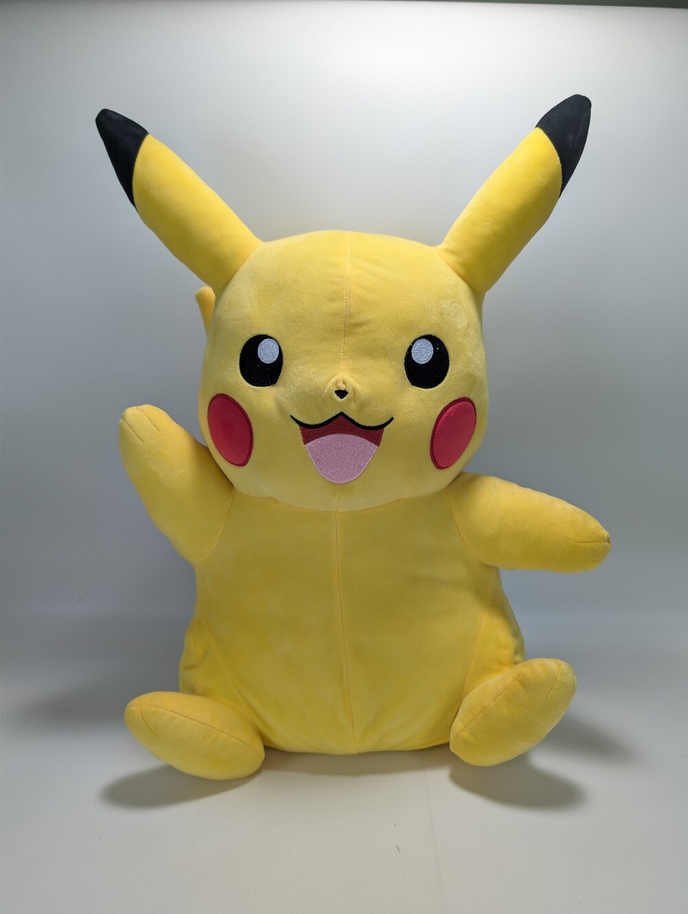 Pokemon Pikachu 21" Jumbo Plush Jazzwares Gamefreak Nintendo 2023